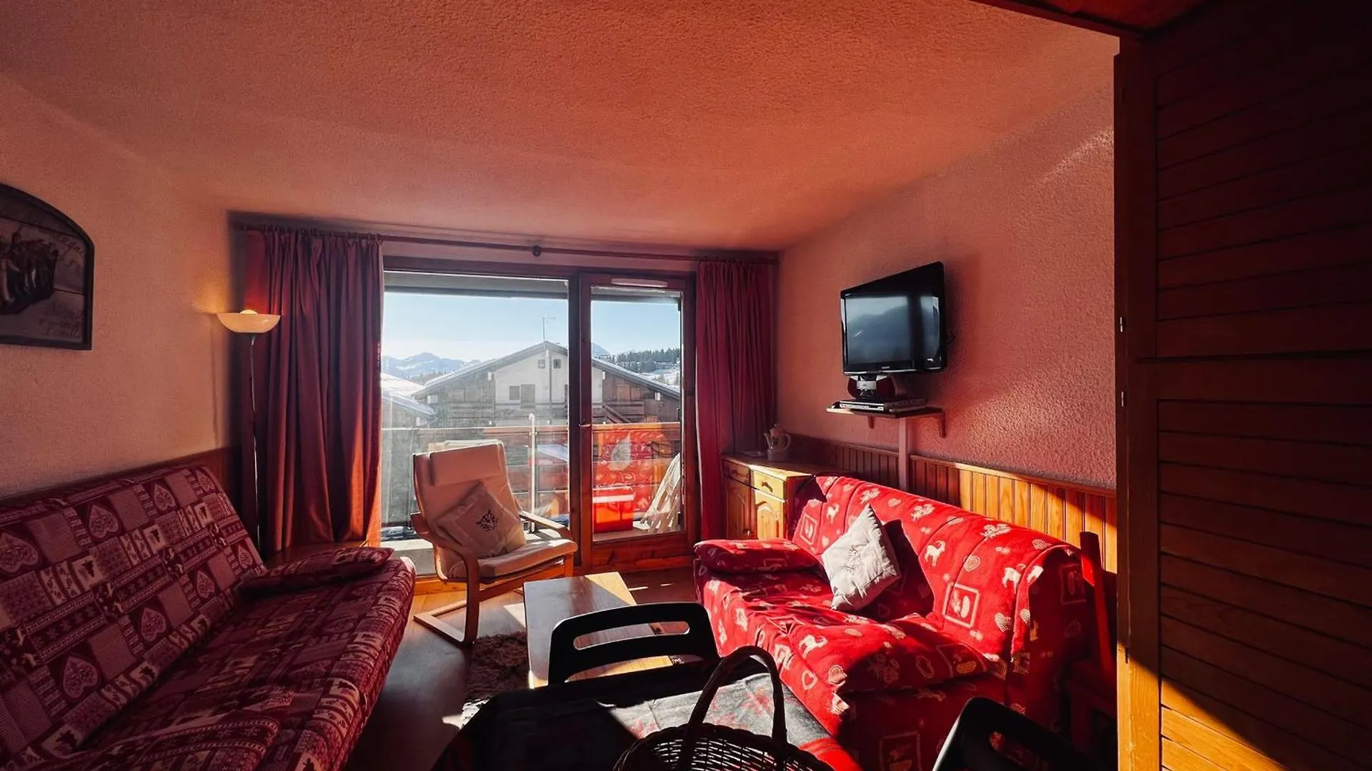 Charmant Appartement Montagnard 2 Pieces + Cabine, 6 Pers, Balcon Sud, Proche Pistes Et Commerces - Fr-1-293-112 Les Saisies Frankrijk