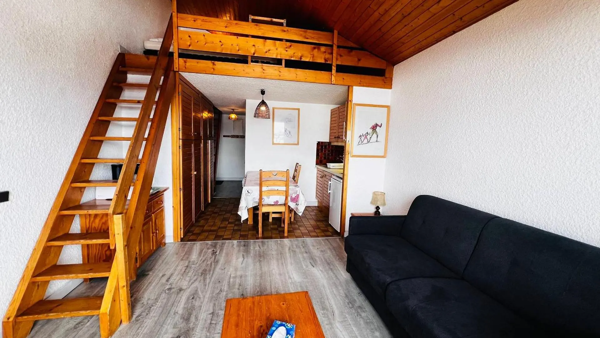 Charmant Appartement Montagnard 2 Pieces + Cabine, 6 Pers, Balcon Sud, Proche Pistes Et Commerces - Fr-1-293-112 Les Saisies Frankrijk